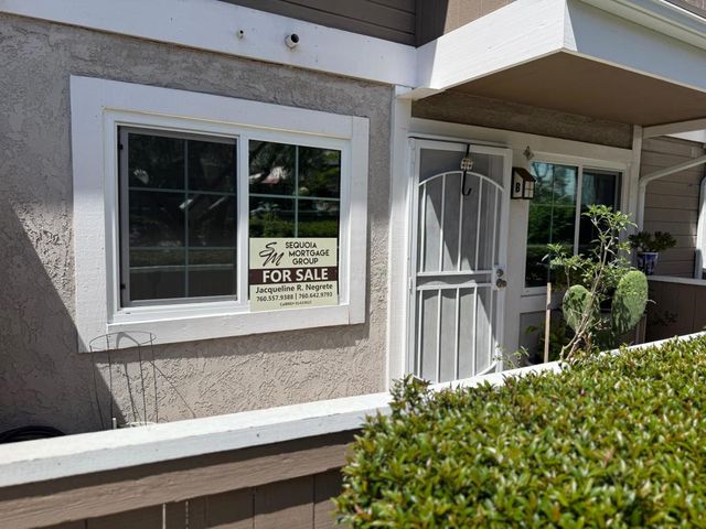 1507 S Raitt Street 82, Santa Ana, CA 92704