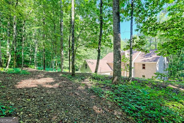 876 WHITETAIL Trail, Clayton, GA 30525