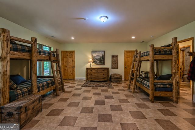 876 WHITETAIL Trail, Clayton, GA 30525