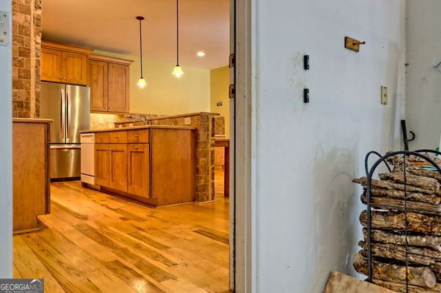 876 WHITETAIL Trail, Clayton, GA 30525