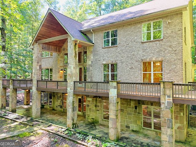 876 WHITETAIL Trail, Clayton, GA 30525