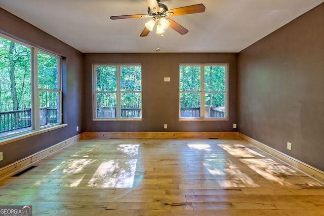 876 WHITETAIL Trail, Clayton, GA 30525
