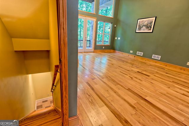876 WHITETAIL Trail, Clayton, GA 30525