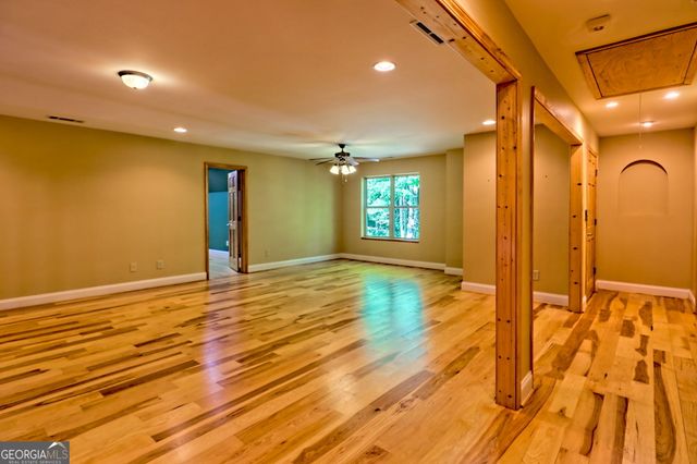 876 WHITETAIL Trail, Clayton, GA 30525