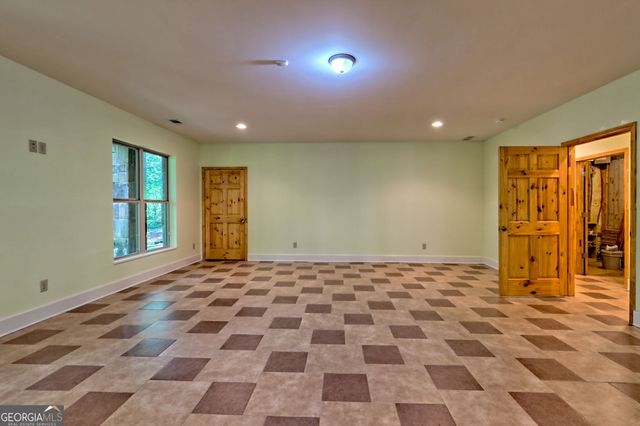 876 WHITETAIL Trail, Clayton, GA 30525