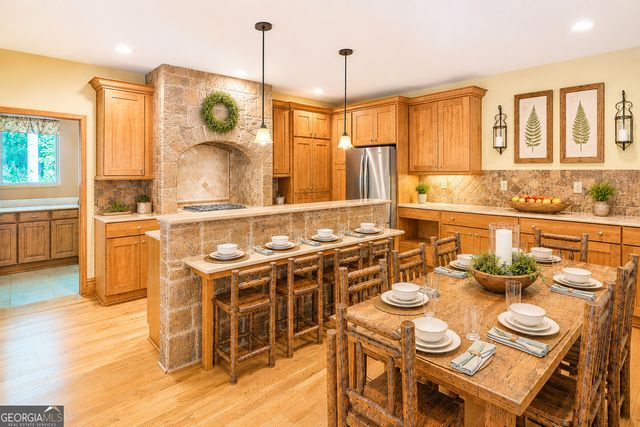 876 WHITETAIL Trail, Clayton, GA 30525