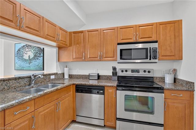13110 Bella Casa CIR 102, Fort Myers, FL 33966