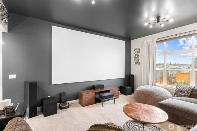 8218 37th Place NE, Marysville, WA 98270