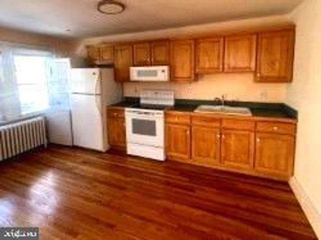 9 WILLIAMS LN, Hatboro, PA 19040