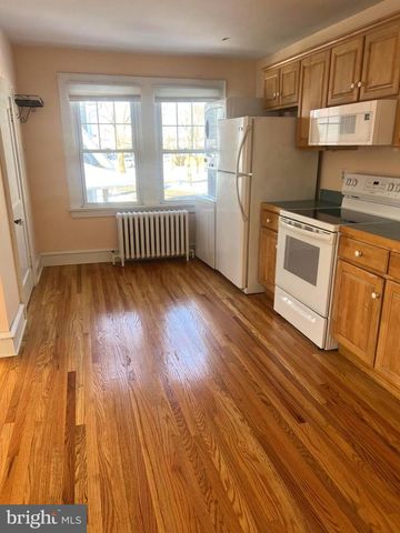 9 WILLIAMS LN, Hatboro, PA 19040