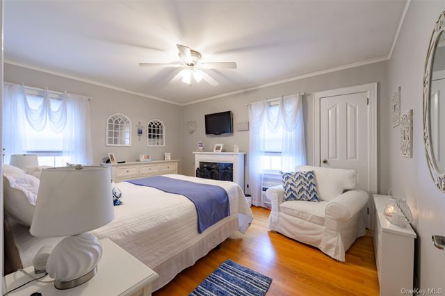 238 James Street, Franklin Square, NY 11010