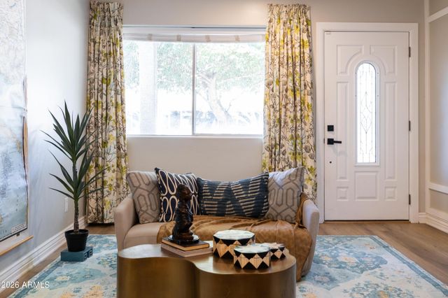 1413 E WINDSOR Avenue, Phoenix, AZ 85006