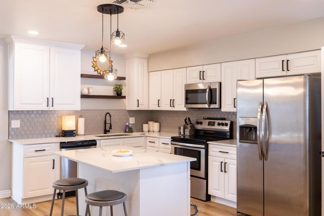 1413 E WINDSOR Avenue, Phoenix, AZ 85006