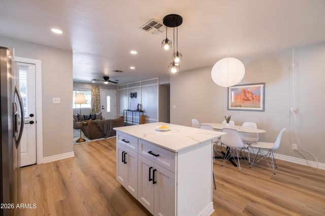 1413 E WINDSOR Avenue, Phoenix, AZ 85006