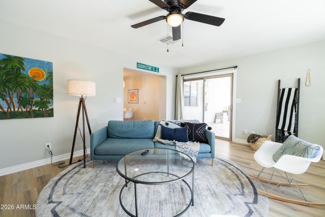 1413 E WINDSOR Avenue, Phoenix, AZ 85006