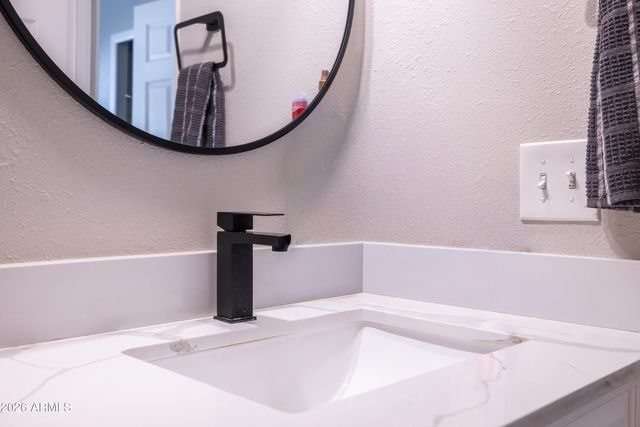 1413 E WINDSOR Avenue, Phoenix, AZ 85006