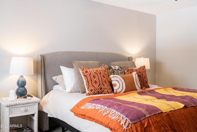 1413 E WINDSOR Avenue, Phoenix, AZ 85006