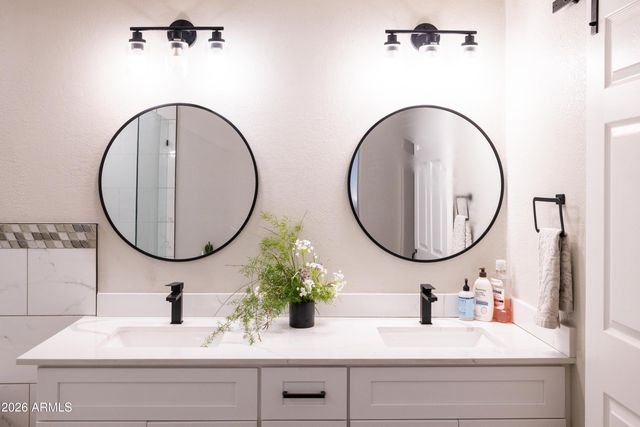 1413 E WINDSOR Avenue, Phoenix, AZ 85006