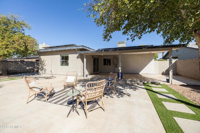 1413 E WINDSOR Avenue, Phoenix, AZ 85006