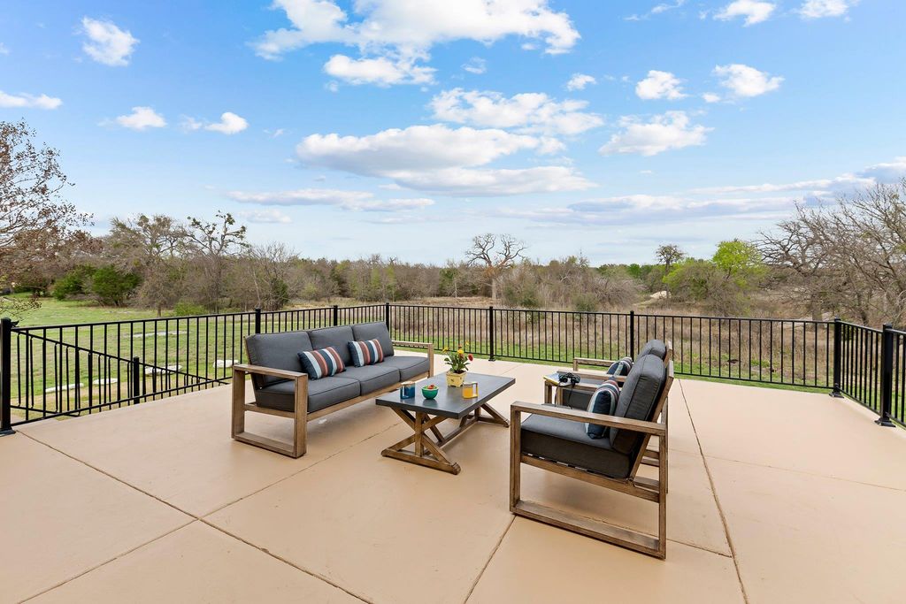 511 Dove Hollow TRL, Georgetown, TX 78633