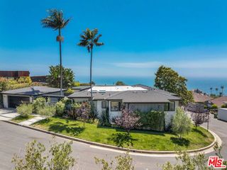 17810 Sabbiadoro Way, Pacific Palisades, CA 90272