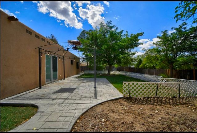 2100 Black Hills Road NE, Rio Rancho, NM 87124