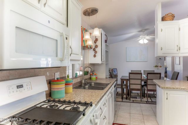 450 W Sunwest Drive 190, Casa Grande, AZ 85122