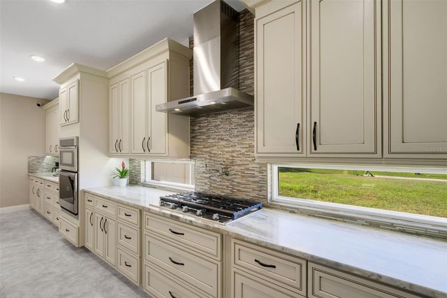 545 GANDHI DRIVE, Lakeland, FL 33813