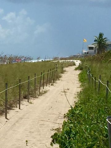 3492 NE Causeway Boulevard 103, Jensen Beach, FL 34957