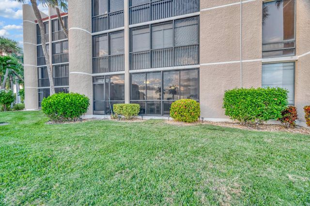 3492 NE Causeway Boulevard 103, Jensen Beach, FL 34957