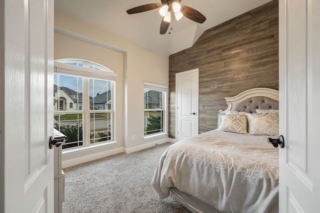 335 Bluewood Drive, Fate, TX 75087