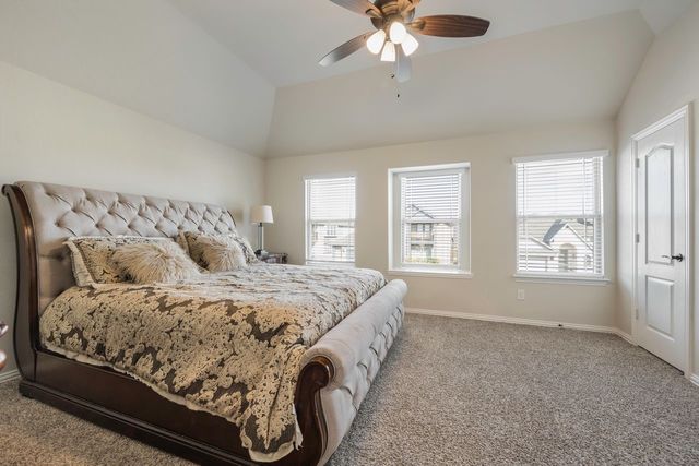 335 Bluewood Drive, Fate, TX 75087