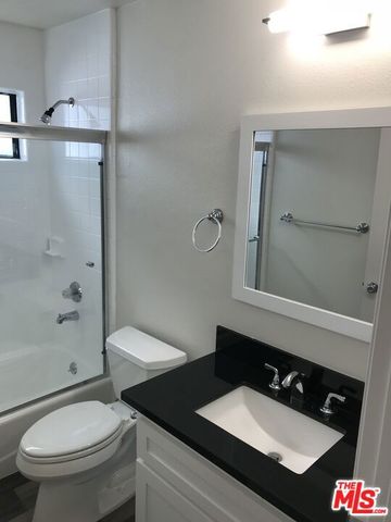 8815 Cynthia Street, West Hollywood, CA 90069