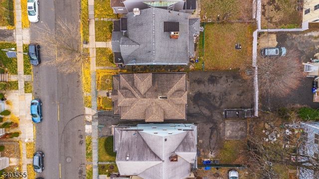 92 N 19Th St, East Orange City, NJ 07017