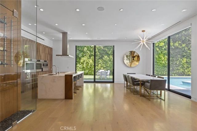 15241 Greenleaf, Sherman Oaks, CA 91403