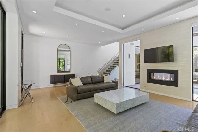 15241 Greenleaf, Sherman Oaks, CA 91403