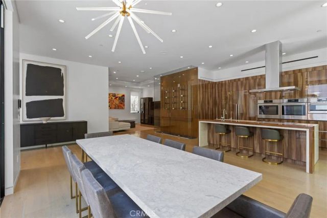 15241 Greenleaf, Sherman Oaks, CA 91403