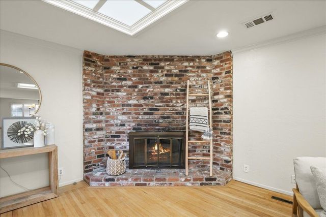 4141 Mattos Dr, Fremont, CA 94536