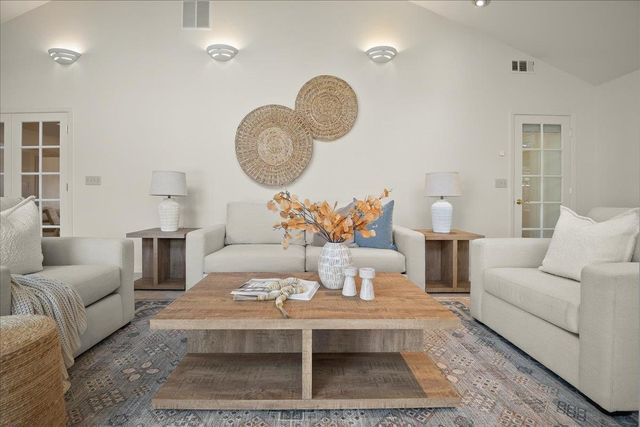 4141 Mattos Dr, Fremont, CA 94536