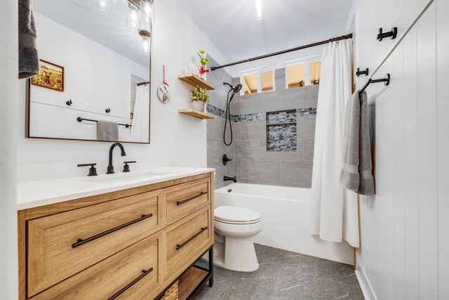 151 Kauhaa St, Kihei, HI 96753