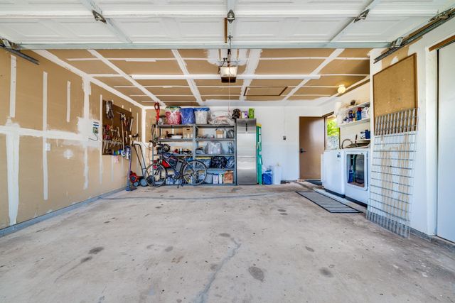 151 Kauhaa St, Kihei, HI 96753