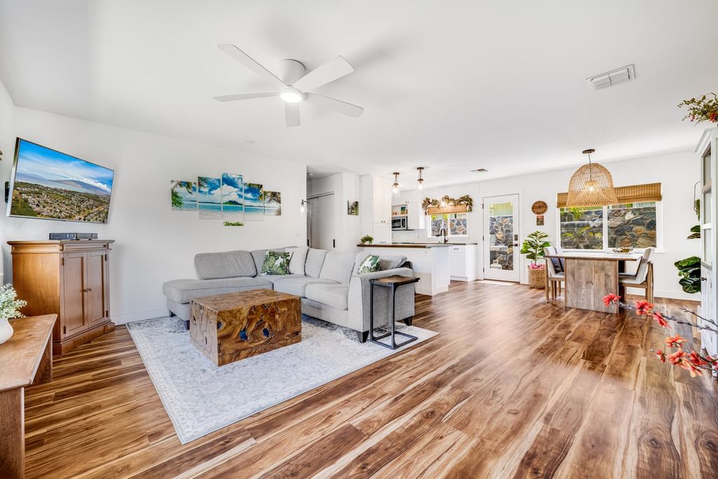 151 Kauhaa St, Kihei, HI 96753