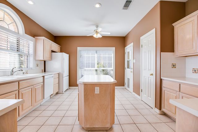 1213 Dorchester Drive, San Angelo, TX 76901