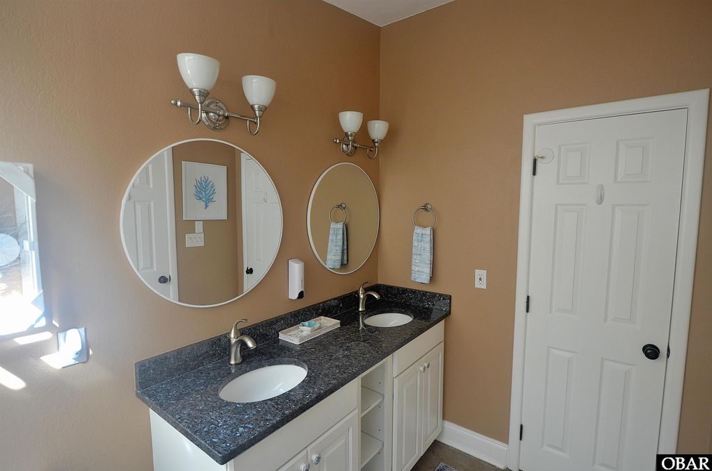 Image 17 of property listing at 102 Winauk Court Lot 71, Duck, NC 27949