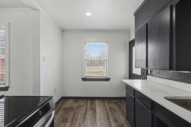 2939 Timberline Drive, Fort Worth, TX 76119