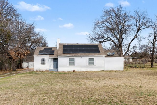 2939 Timberline Drive, Fort Worth, TX 76119