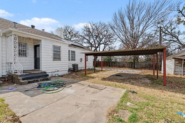 2939 Timberline Drive, Fort Worth, TX 76119