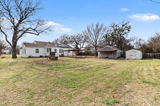 2939 Timberline Drive, Fort Worth, TX 76119