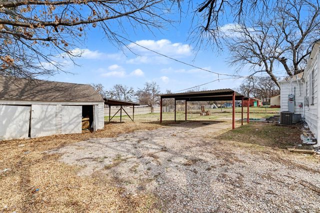 2939 Timberline Drive, Fort Worth, TX 76119