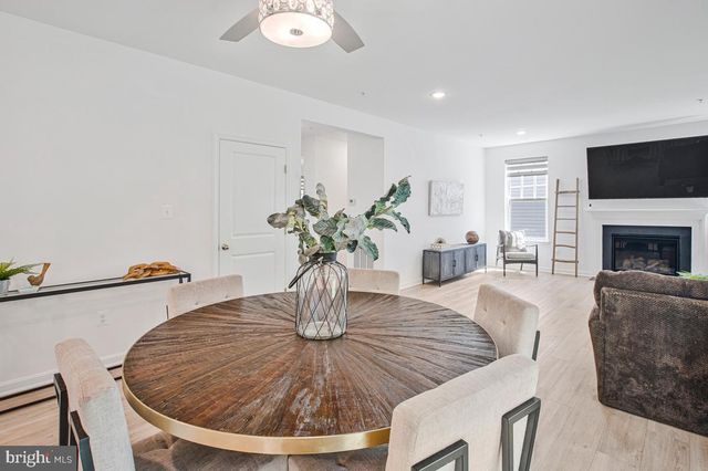 6400 FRANCIS LN, Hanover, MD 21076
